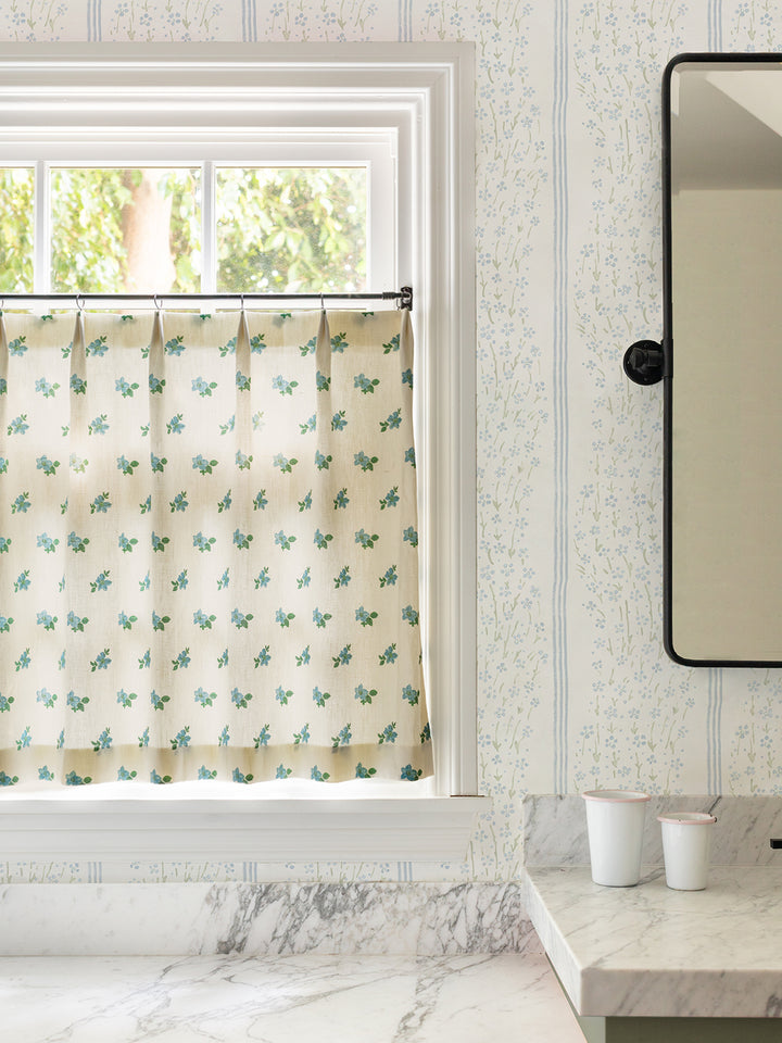 hillhouse-floral-disty-wave-wallpaper-by-nathan-turner-blue-green