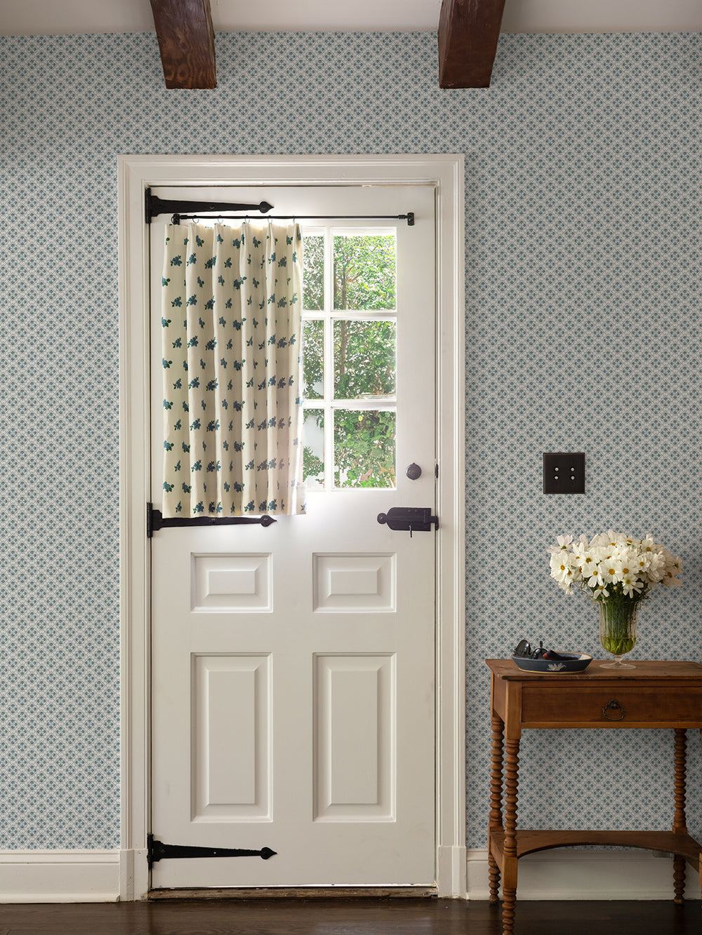 medallion-all-over-wallpaper-by-nathan-turner-seafoam