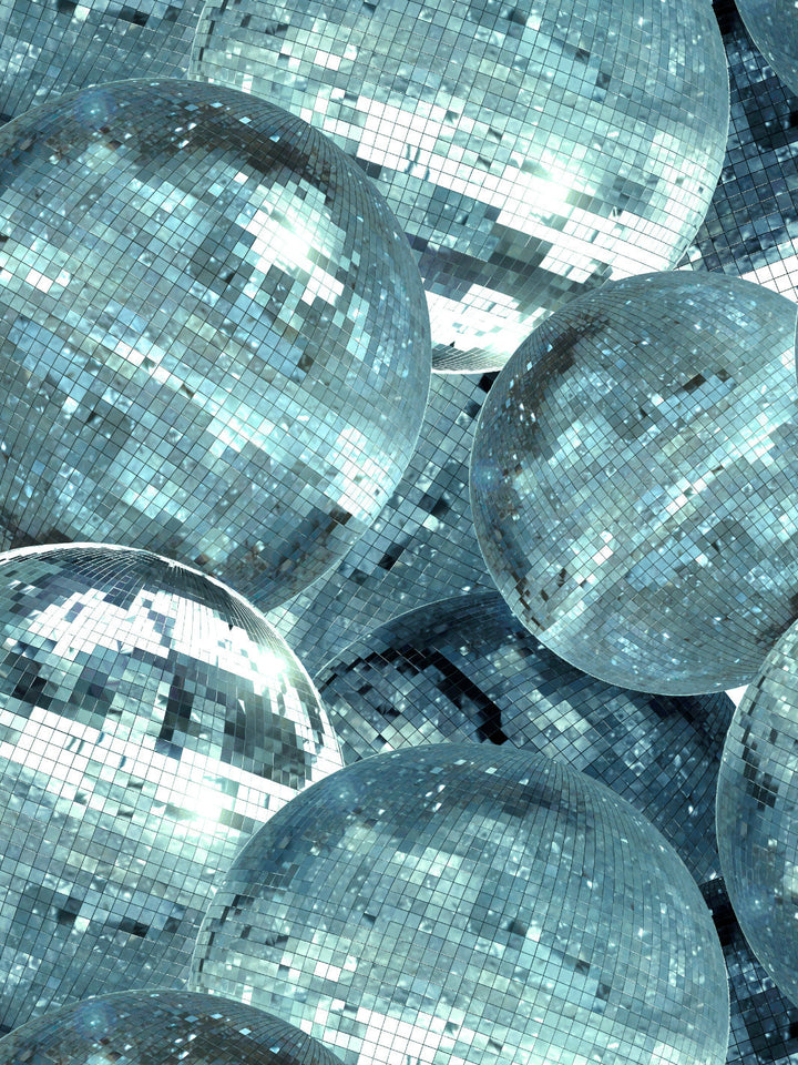 barbie-disco-ball-wallpaper-by-barbie-aqua