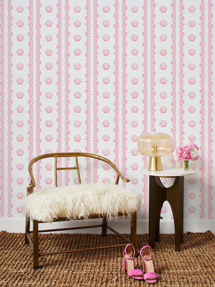 barbie-shell-stripe-wallpaper-by-barbie-pinks