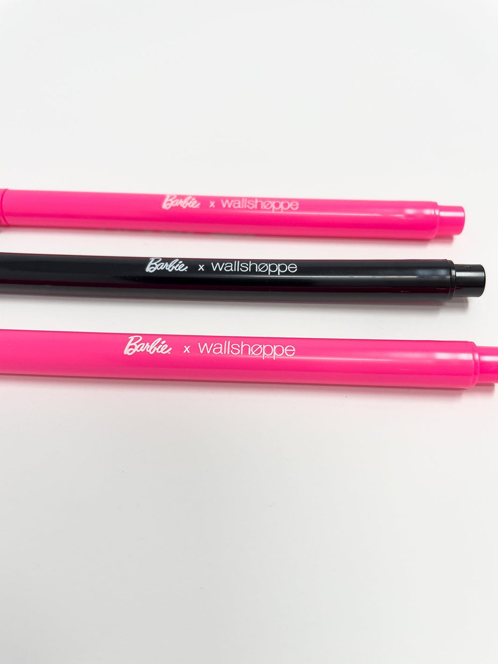 barbie x wallshoppe le pen 3 pack pink pumps