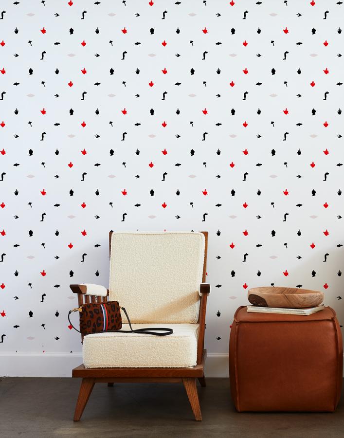 milagros-wallpaper-red