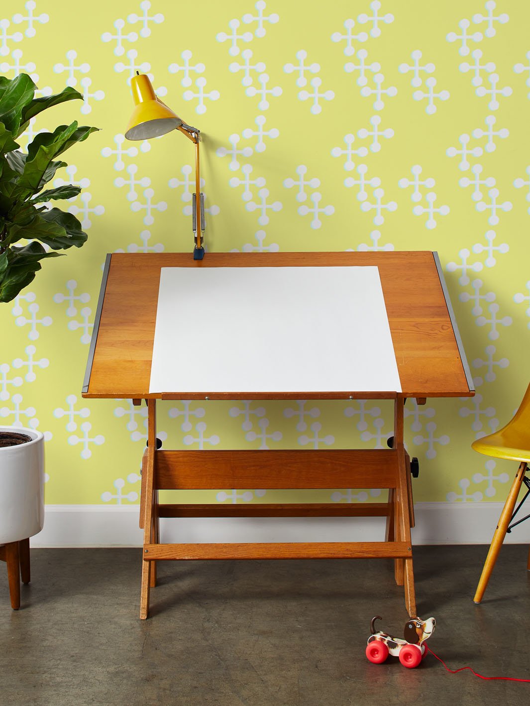 jacks-large-two-color-wallpaper-by-fisher-price-yellow