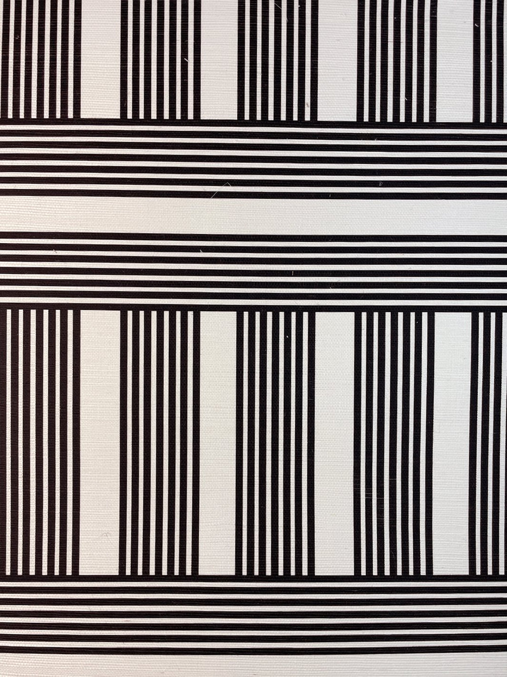 roman holiday grid grasscloth wallpaper by barbie black
