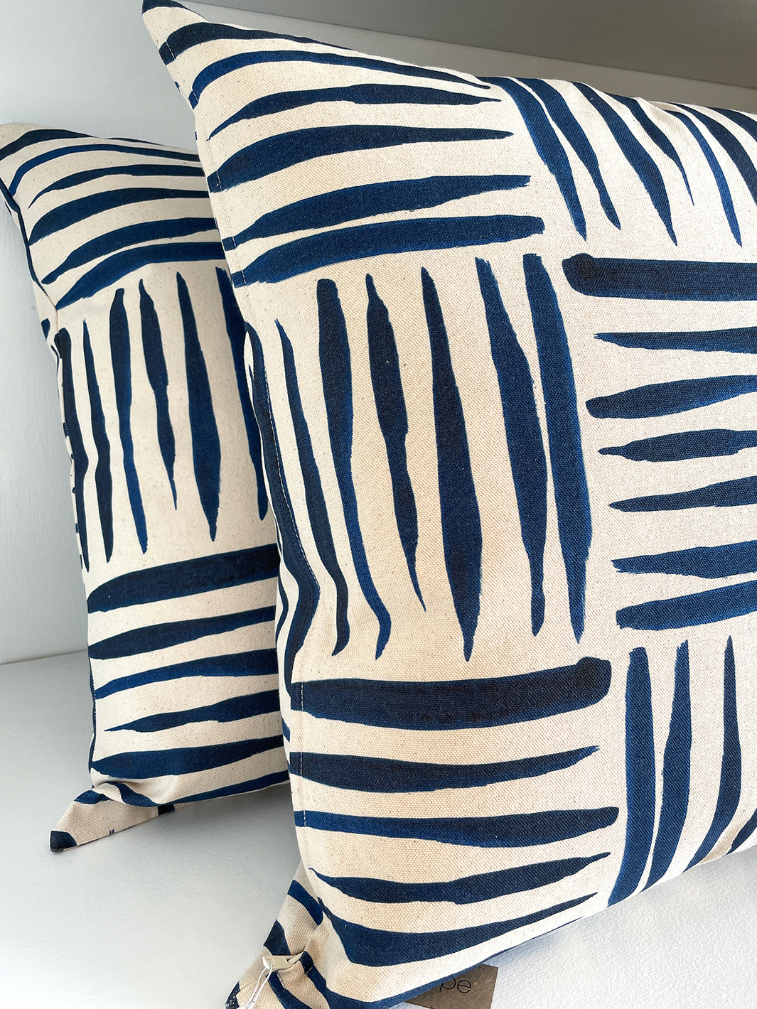 Canvas throw pillows 2025