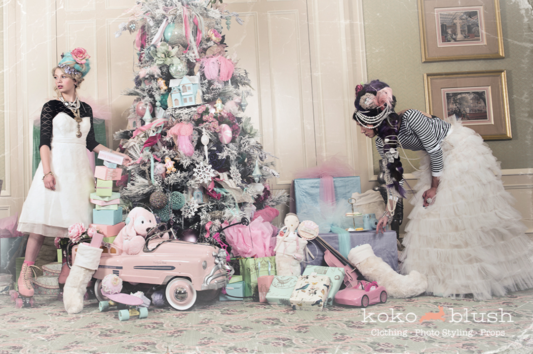 Top five creative holiday tips for dressing the perfect Christmas Tree!