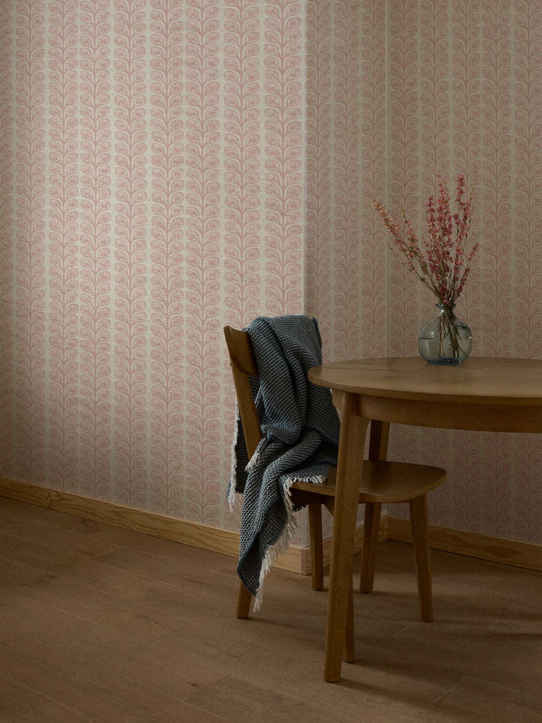Apartment & Renter-Friendly Wallpaper - Designer Apartment & Rental ...