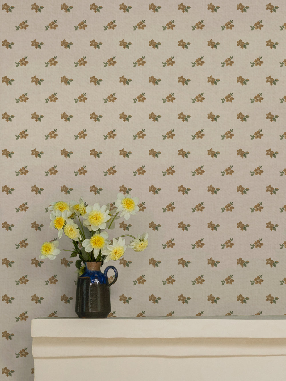 anna-floral-wallpaper-by-nathan-turner-gold-green