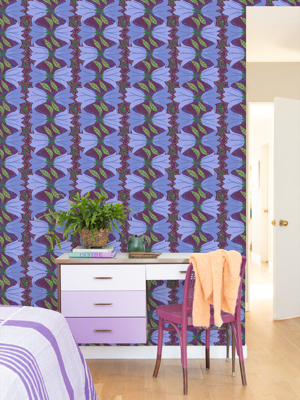 astrid-wallpaper-by-sarah-jessica-parker-lilac-wine