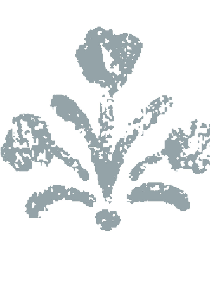 bennett-large-white-ground-wallpaper-by-sugar-paper-harbor