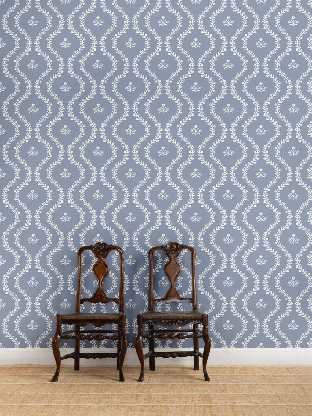 bennett-vine-wallpaper-by-sugar-paper-slate
