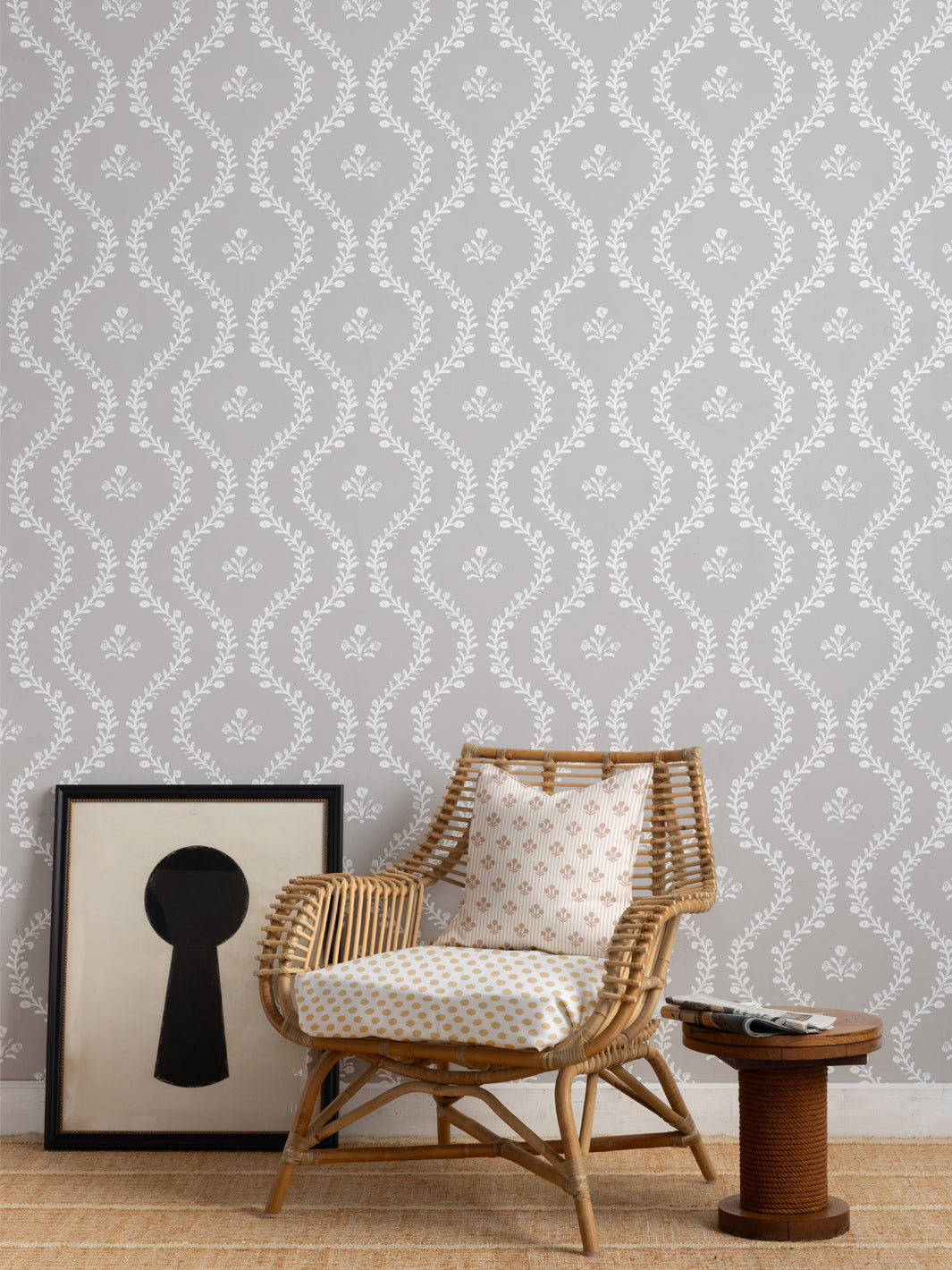 bennett-vine-wallpaper-by-sugar-paper-stone