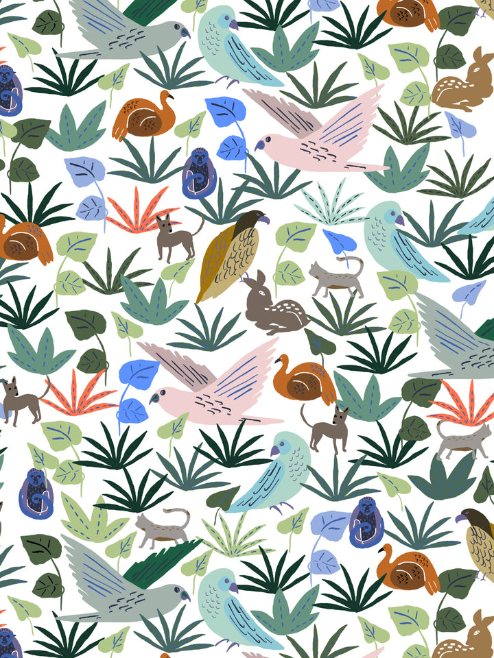 bright-animales-wallpaper-by-tea-collection-white