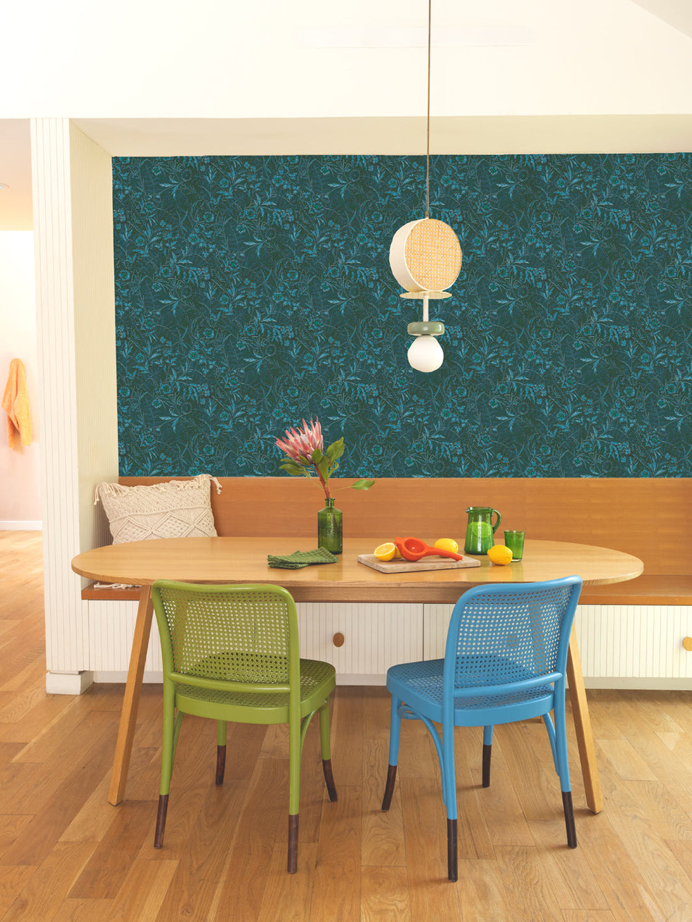 brigitta-wallpaper-by-sarah-jessica-parker-charcoal