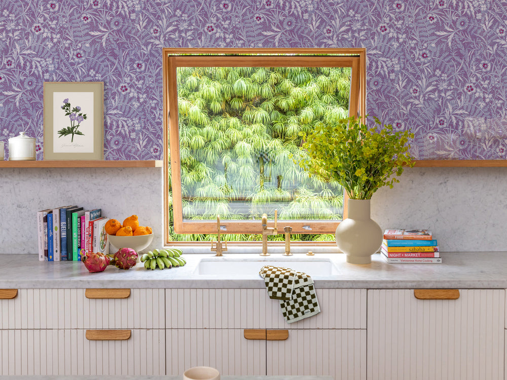 brigitta-wallpaper-by-sarah-jessica-parker-heliotrope