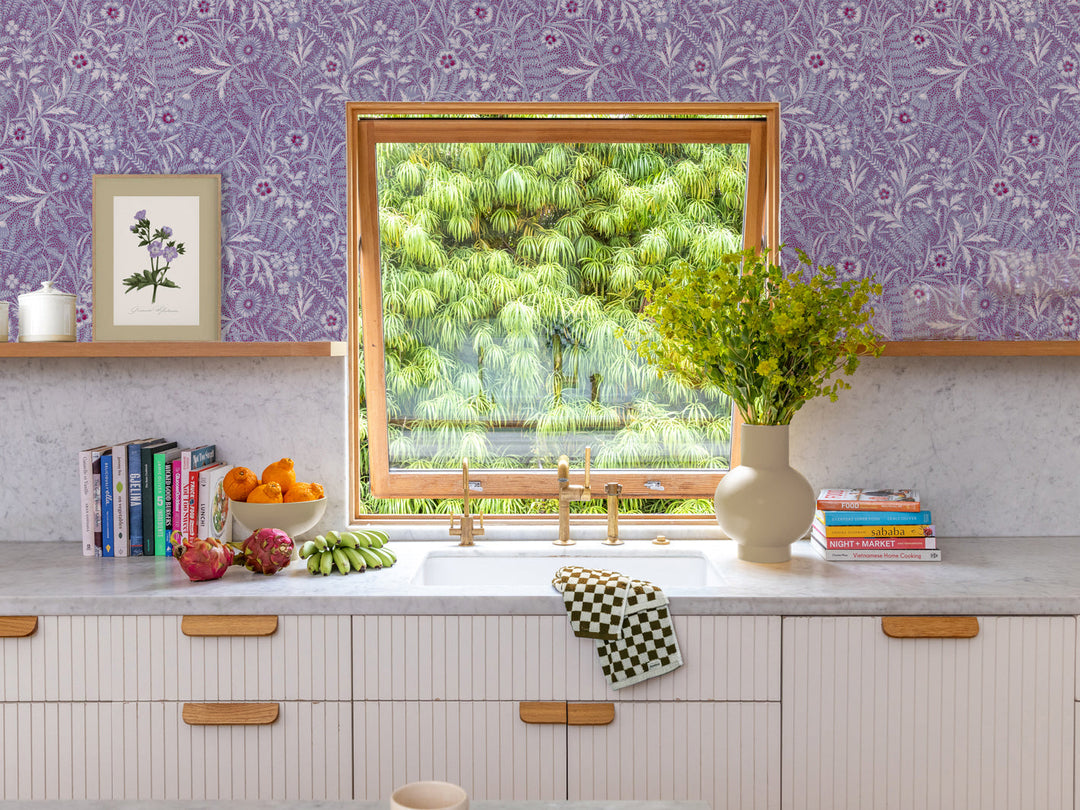 brigitta-wallpaper-by-sarah-jessica-parker-heliotrope