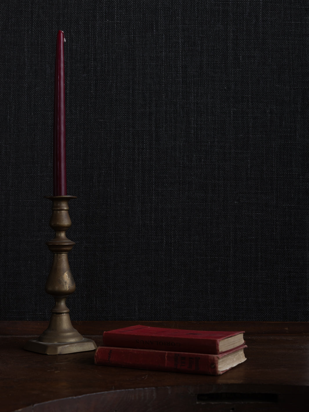 burlap grasscloth wallpaper in zinc