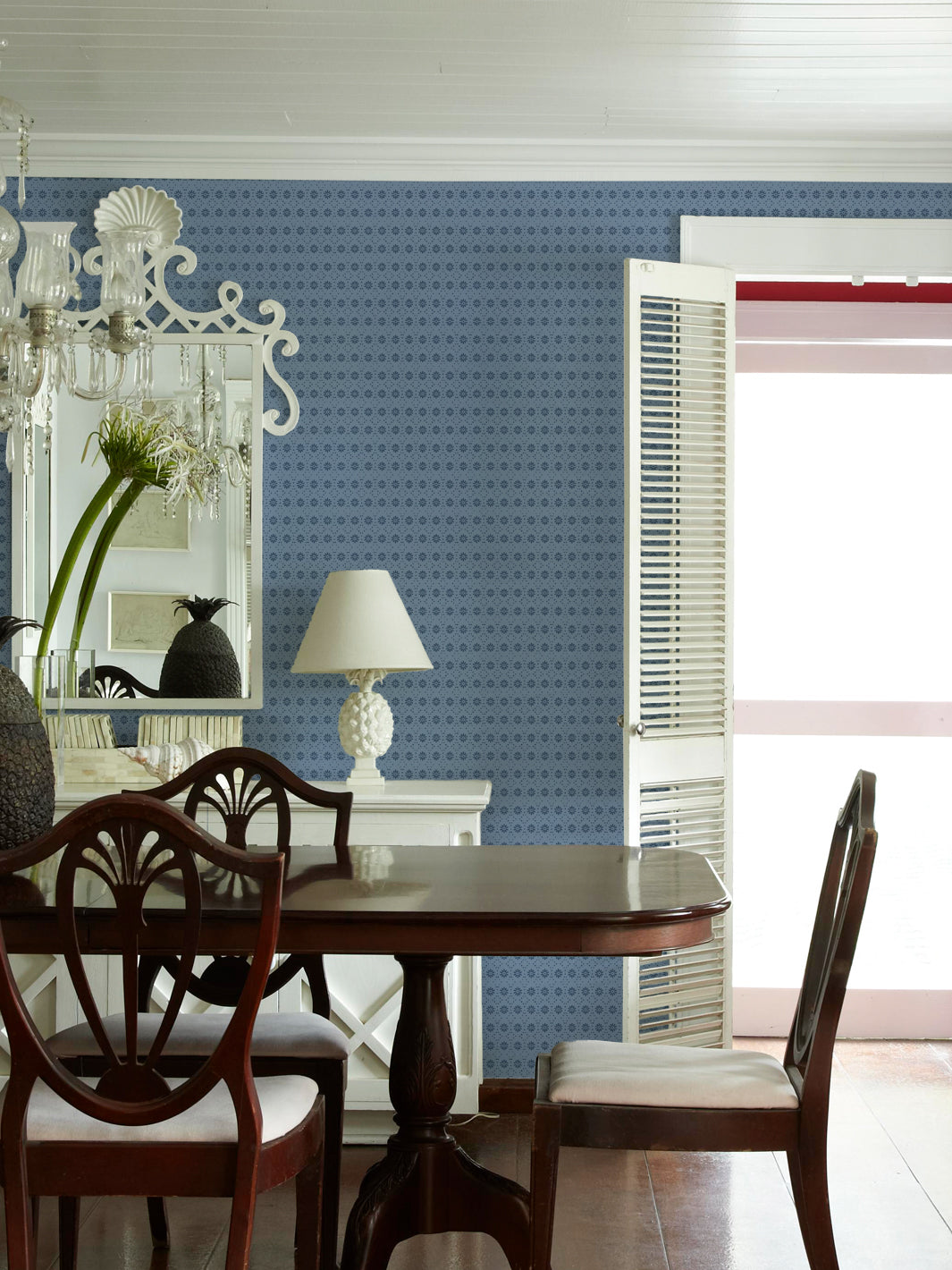 'Buttonwood' Wallpaper by Flint Wood & Hicks - Navy on Slate Blue