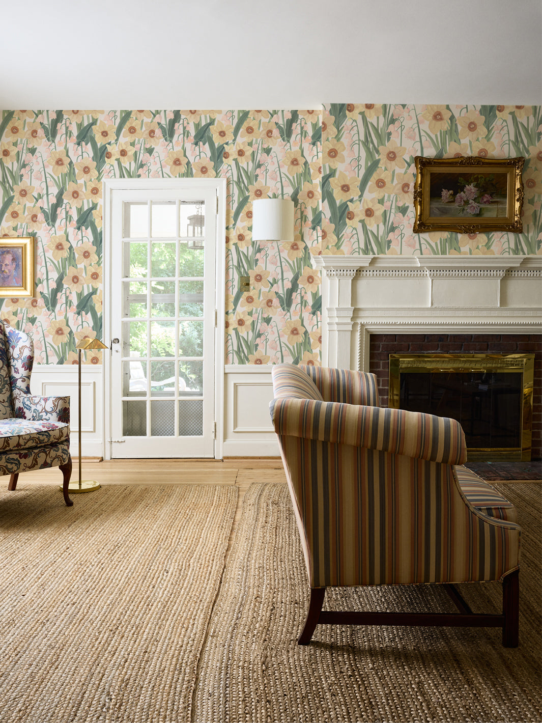 'Daffodil Field' Wallpaper in White Pastel - Room Scene
