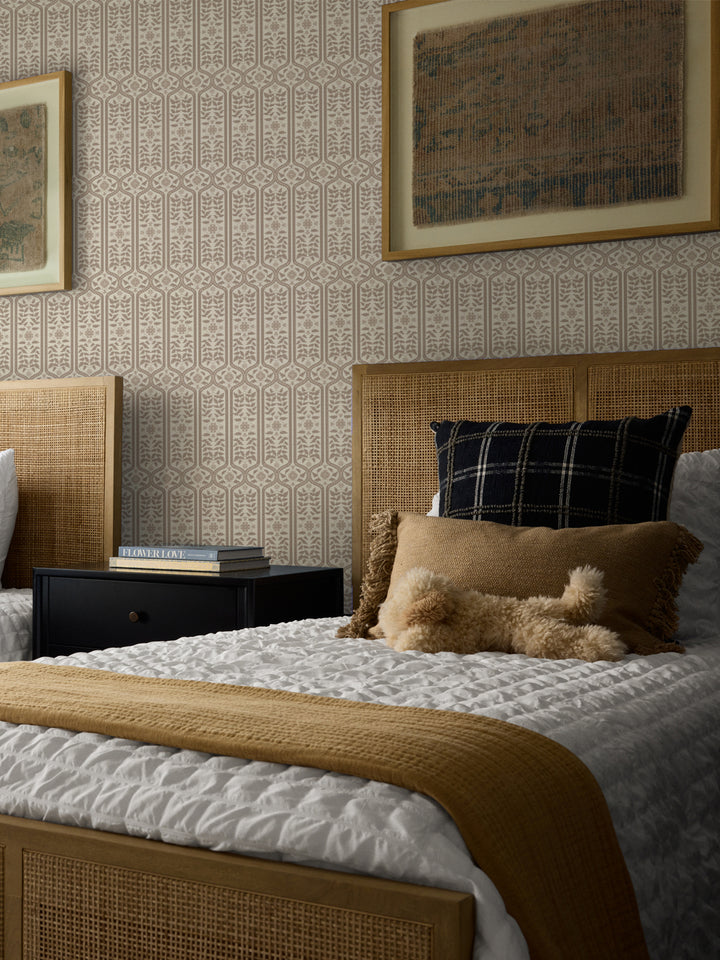'Delilah' Wallpaper by Wallshoppe - Latte Sand - Room Shot