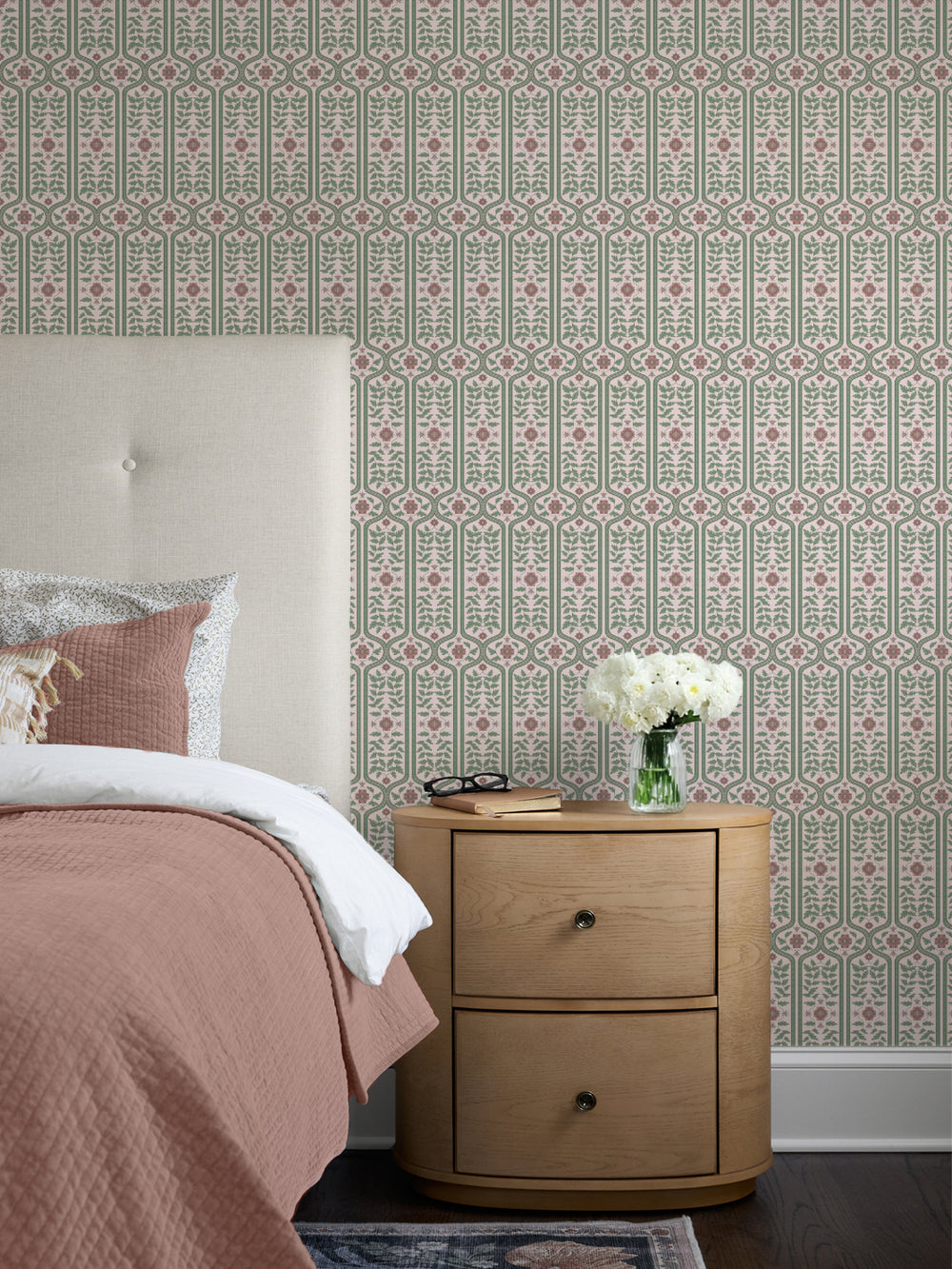 'Delilah' Wallpaper by Wallshoppe - Soft Petal Ivy - Room Shot