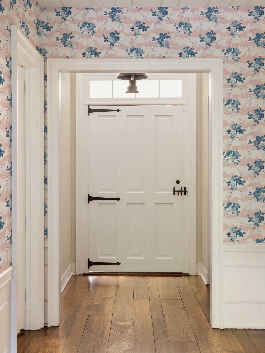dora-chintz-wallpaper-by-nathan-turner-shell-blue