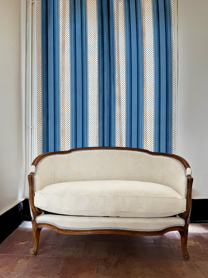 'Fleur de Lis Raylée' Linen Fabric by Clare V. - Navy Blue