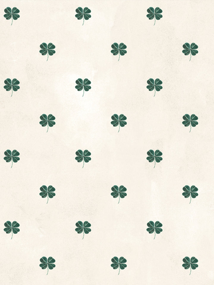 Light ivory wallpaper with evenly spaced four-leaf clover icons in green
