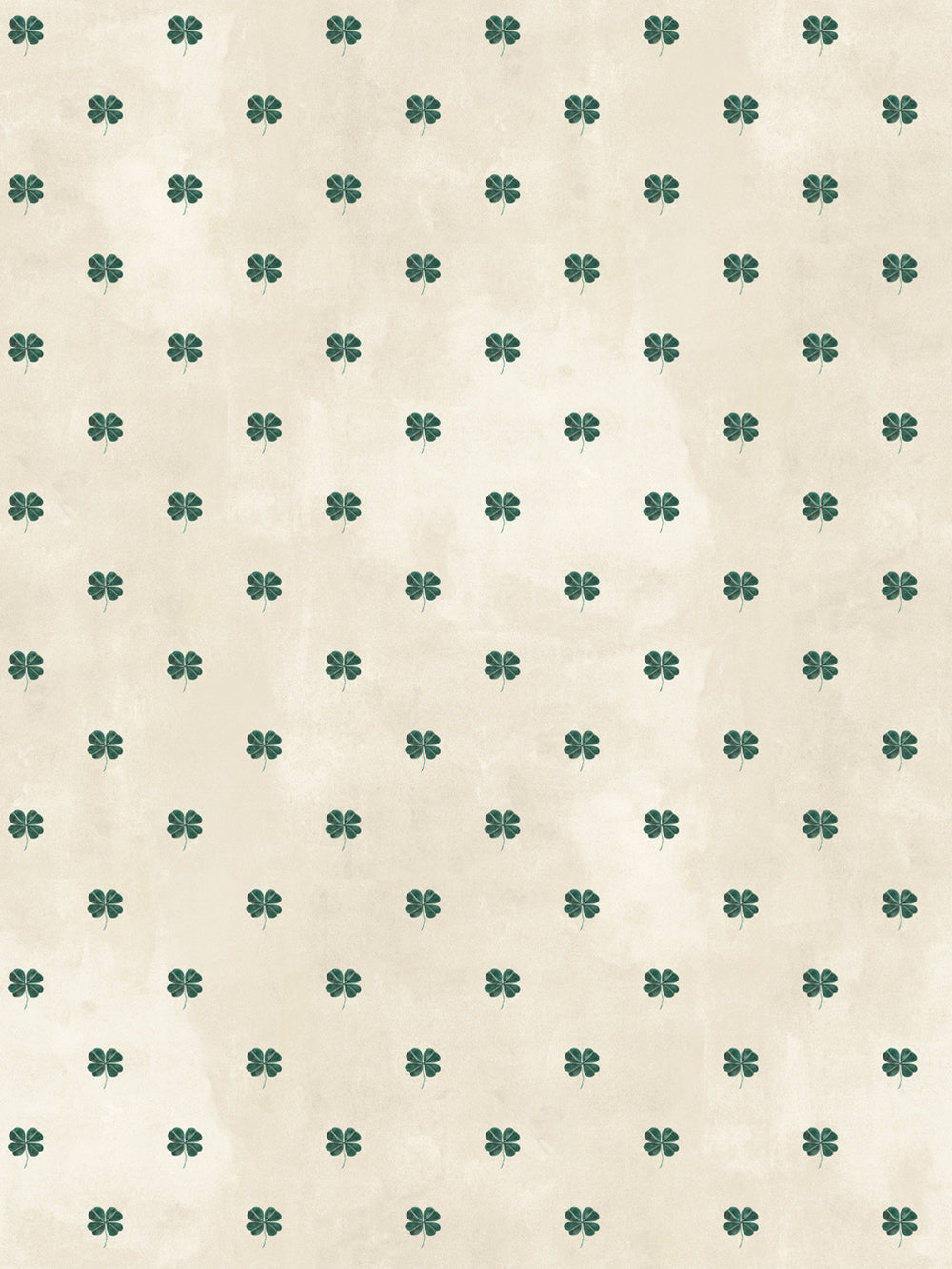Four-leaf clover wallpaper pattern on parchment background with small teal clover motifs