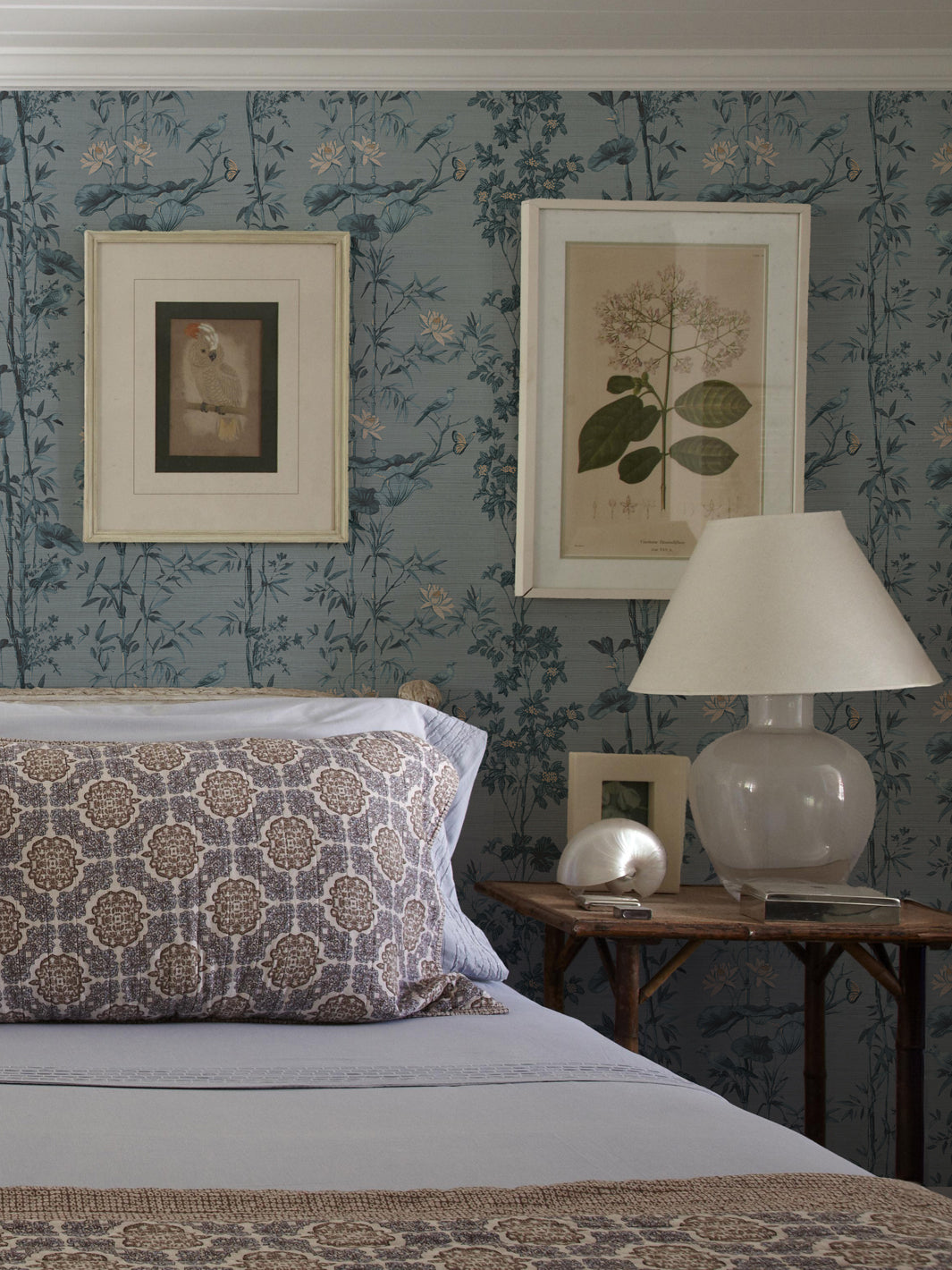 'Freedom' Grasscloth Wallpaper by Flint Wood & Hicks - Morning Fog