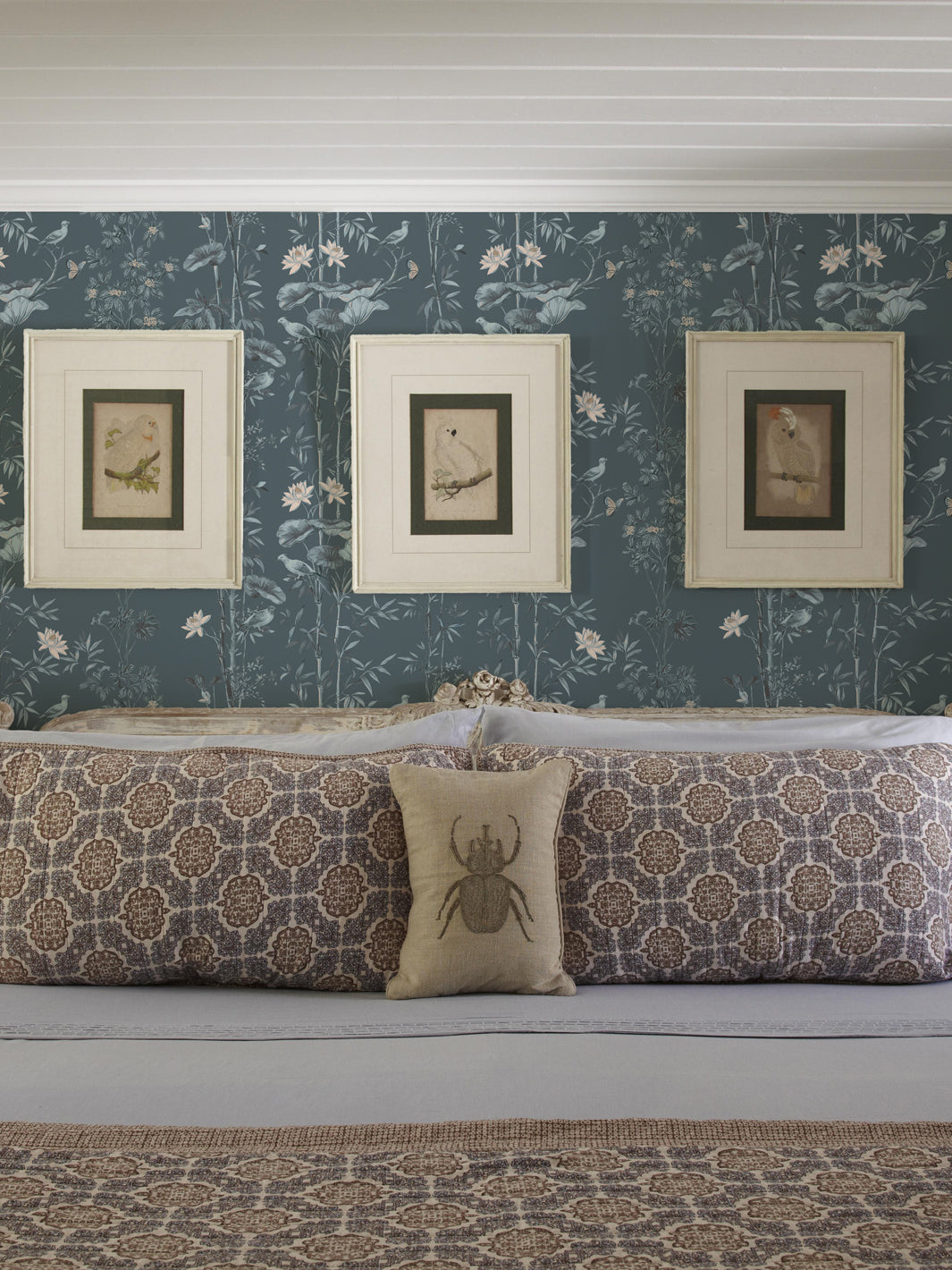 'Freedom' Wallpaper by Flint Wood & Hicks - Faded Blue