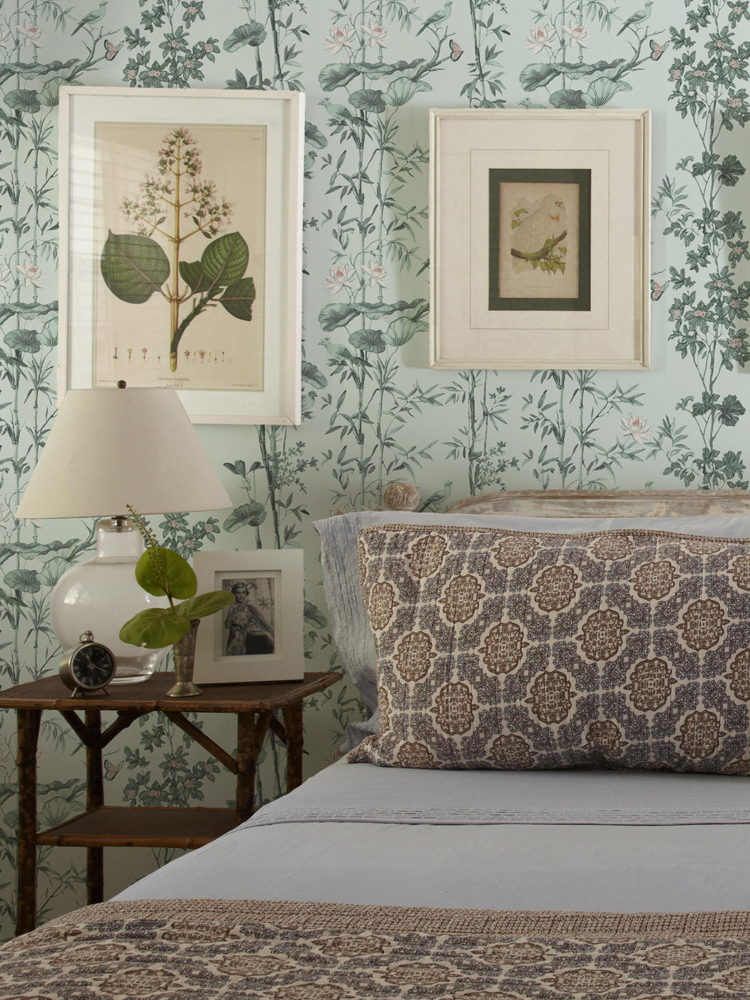 'Freedom' Wallpaper by Flint Wood & Hicks - Pale Green
