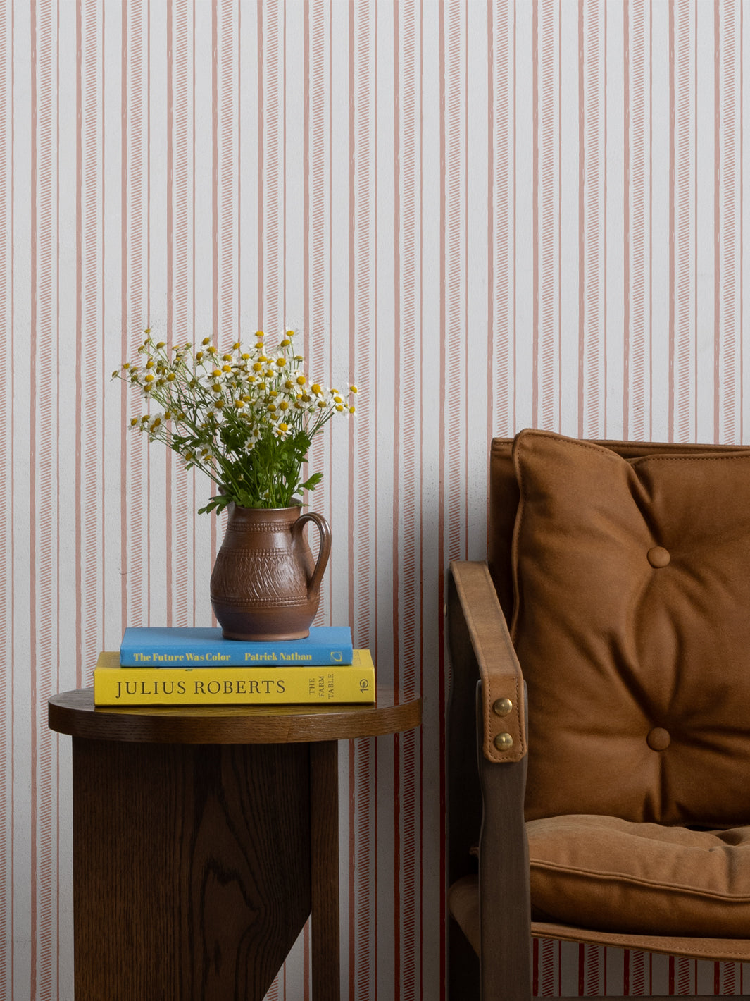 hatch-stripe-wallpaper-by-sugar-paper-rose
