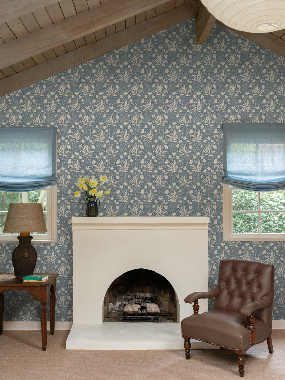 hillhouse-floral-one-color-wallpaper-by-nathan-turner-blue
