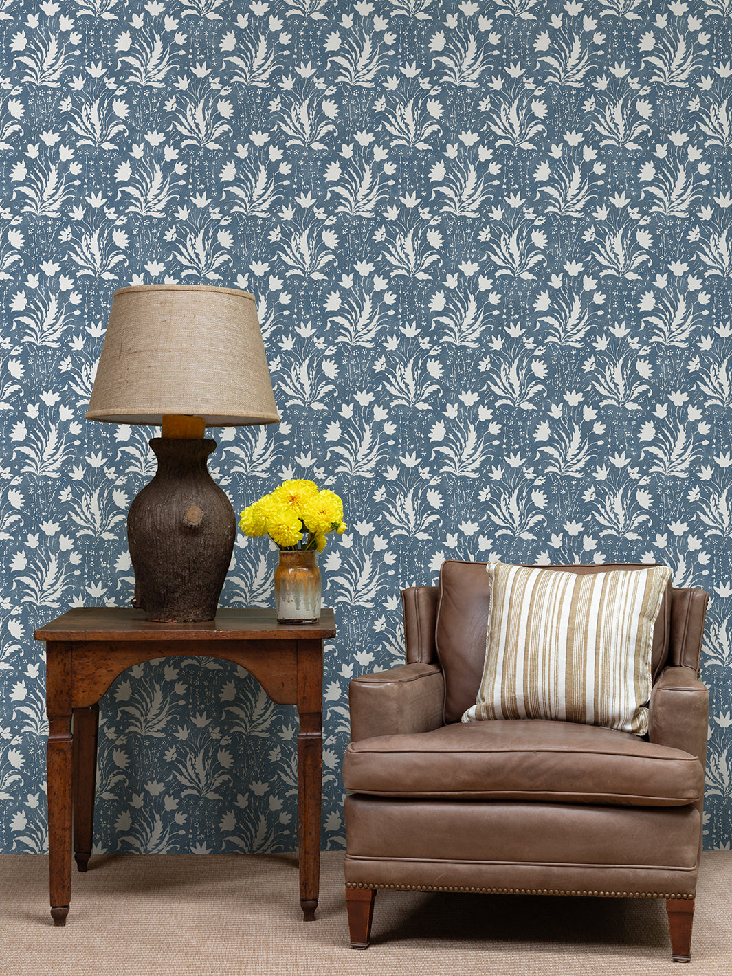 hillhouse-floral-one-color-wallpaper-by-nathan-turner-dark-blue
