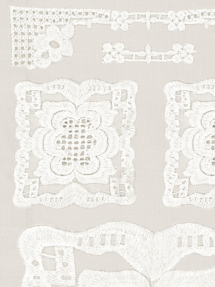 ingela-wallpaper-by-sarah-jessica-parker-parchment