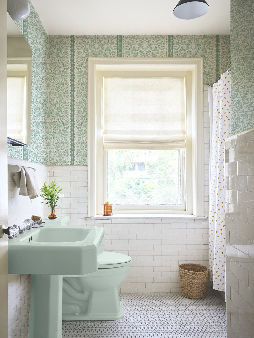 'Jezebel Stripe' Wallpaper by Wallshoppe - Seafoam - Room Shot