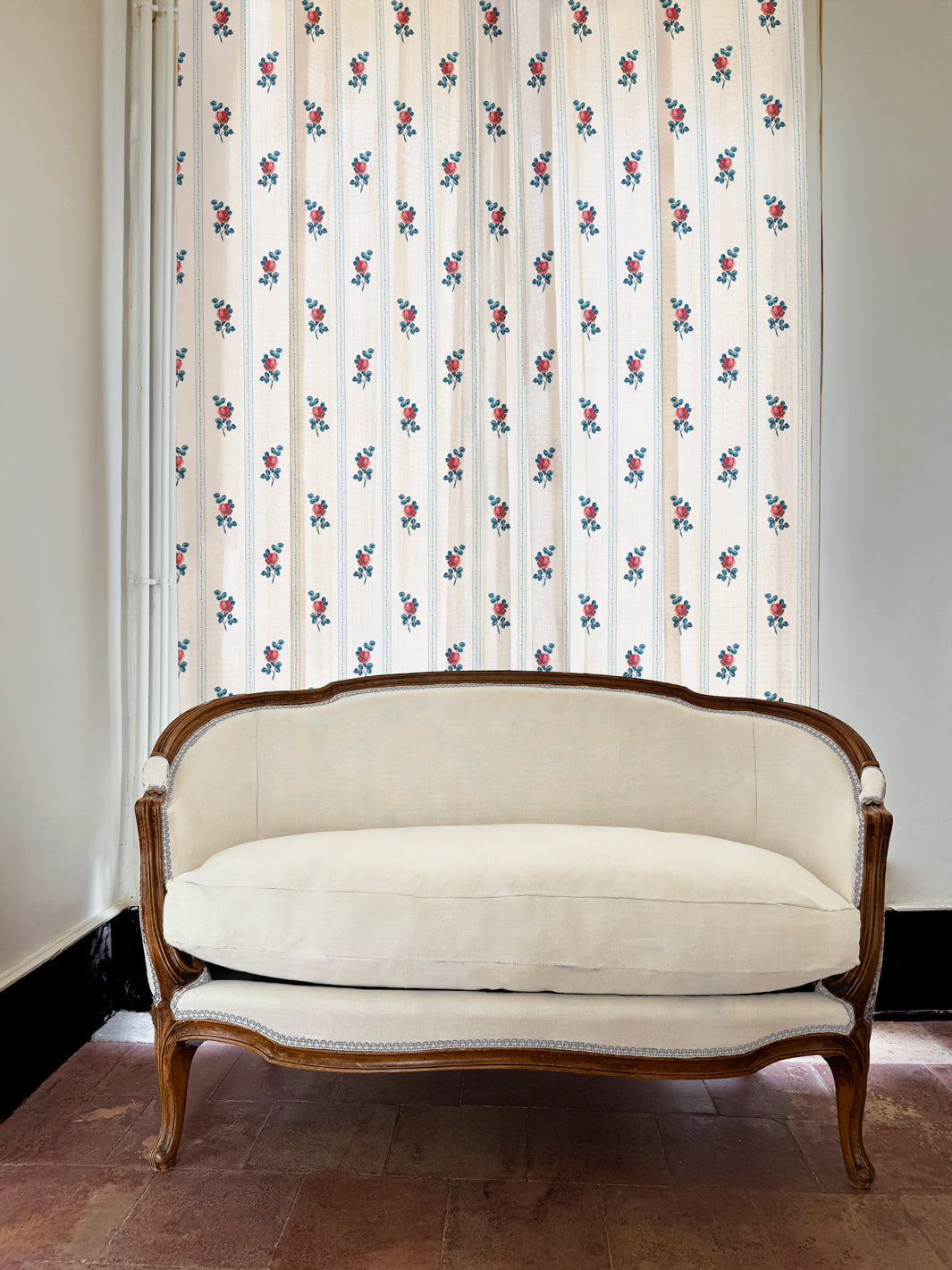 'Le Rosebud' Linen Fabric by Clare V. - Rouge Blue