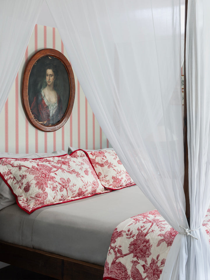 'Love Vine' Wallpaper by Flint Wood & Hicks - Eggshell on Pink