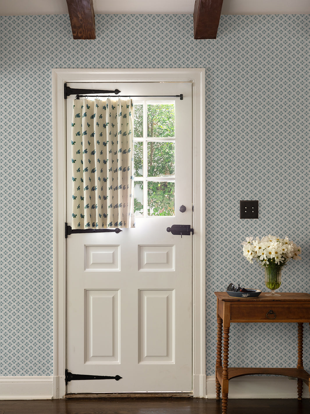 medallion-all-over-wallpaper-by-nathan-turner-seafoam