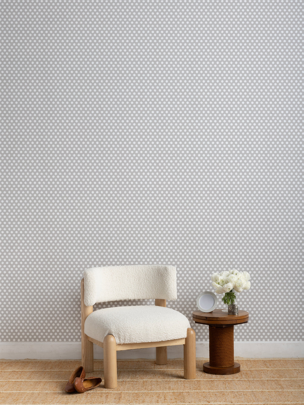 painted-dots-wallpaper-by-sugar-paper-stone