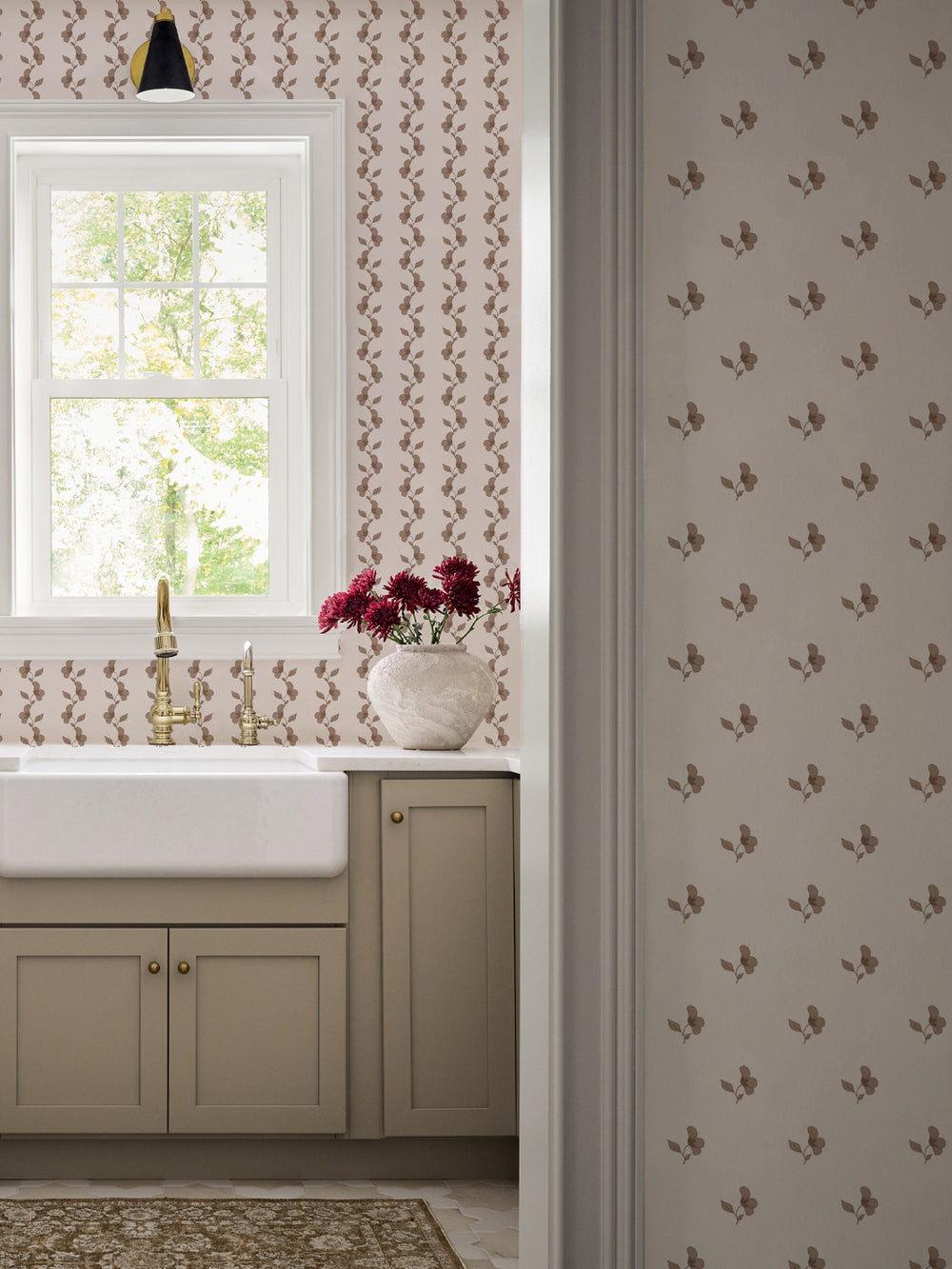 'Paper White Vine' Wallpaper by Wallshoppe - Latte Cream - Room Shot