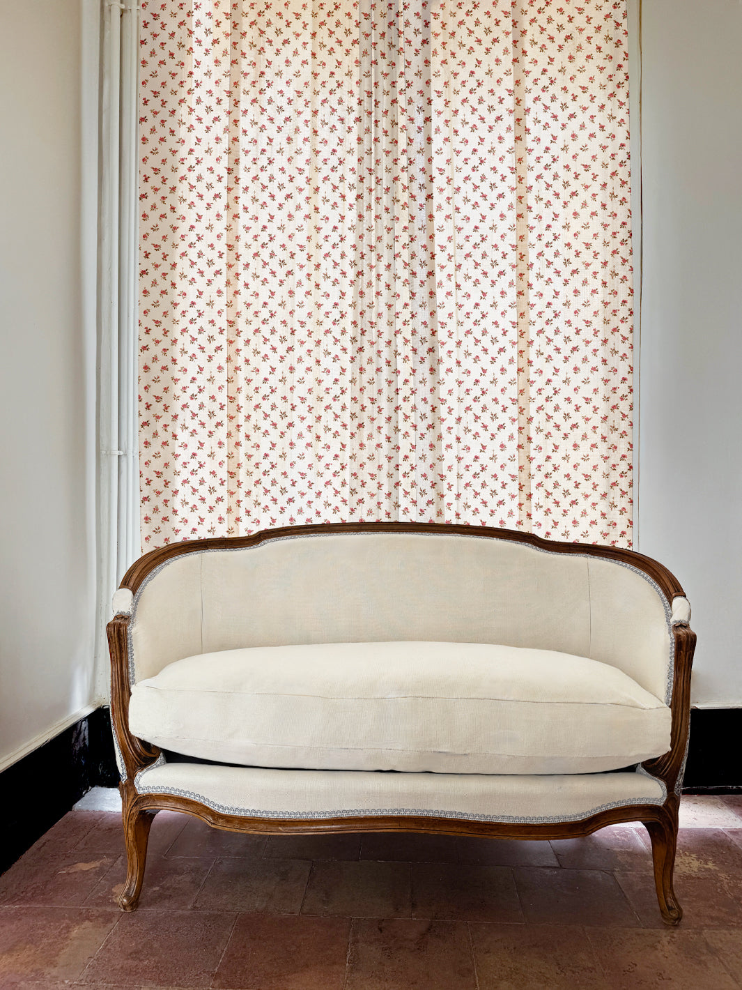 'Petit Rosebud' Linen Fabric by Clare V. - Blush Clay