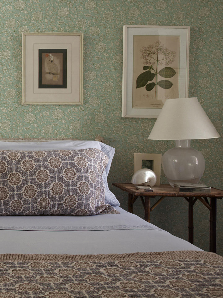 'Spice of Life Small' Wallpaper by Flint Wood & Hicks - Green Cream