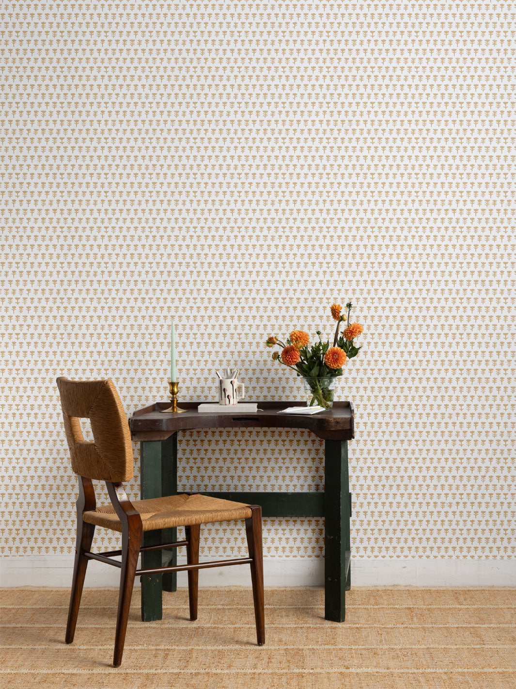 tulip-wallpaper-by-sugar-paper-honeycomb
