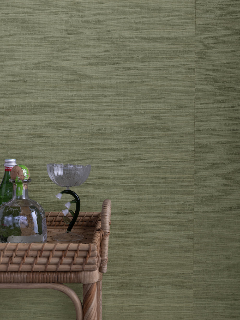 woven solid grasscloth wallpaper in ceylon