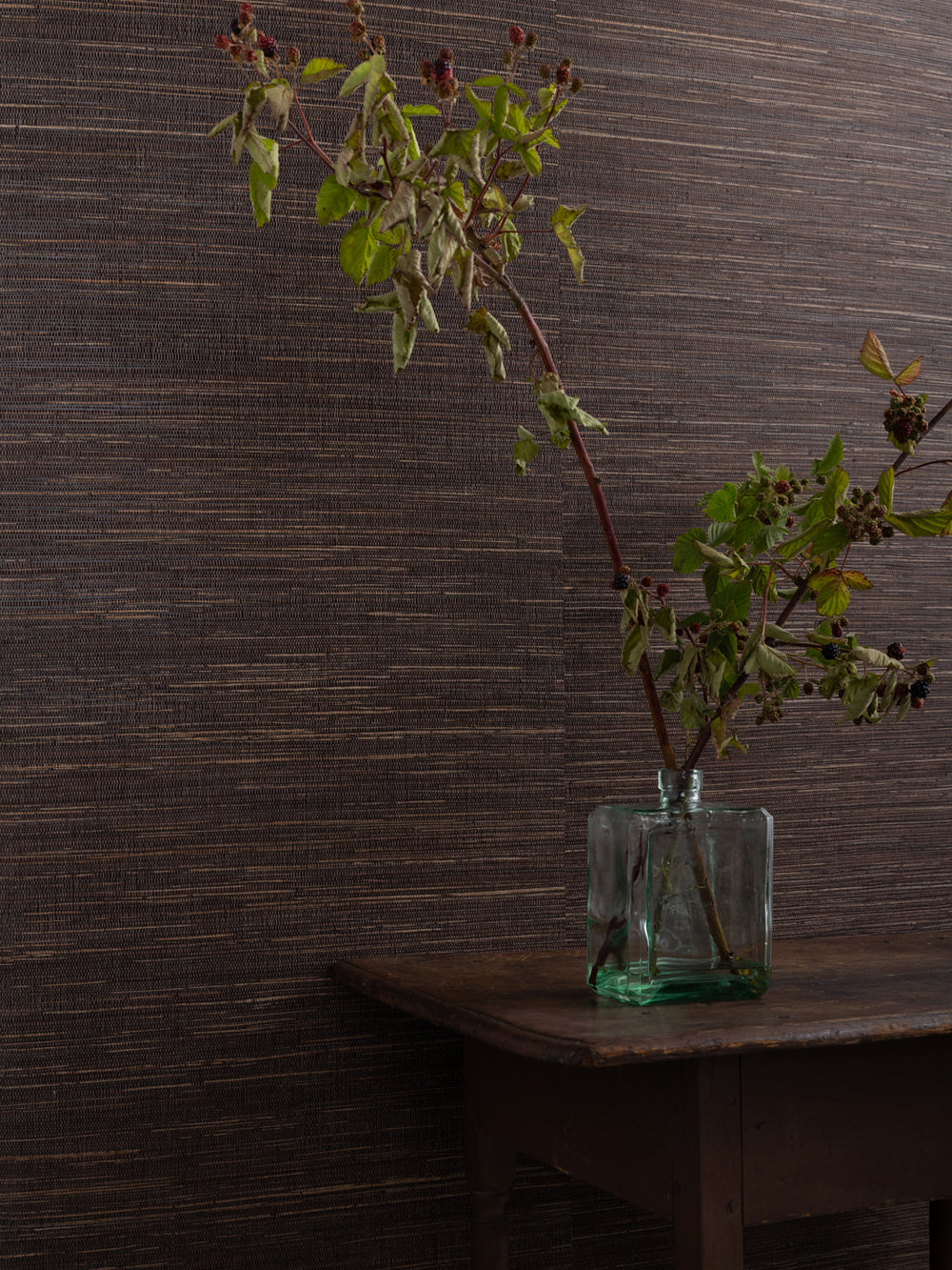 woven two tone grasscloth wallpaper in cocoa