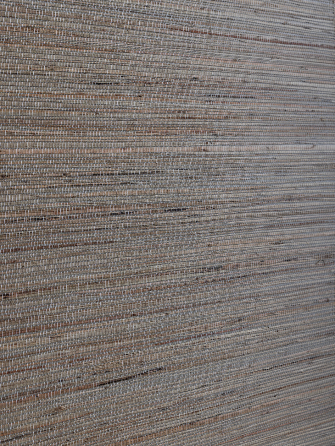 woven two tone grasscloth wallpaper in steel