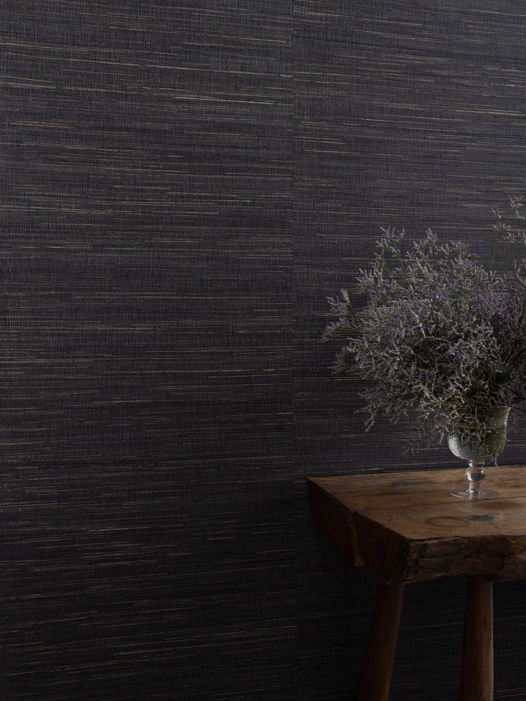 'Woven Two Tone' Grasscloth Wallpaper in Tar – Wallshoppe