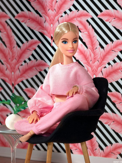 miniature barbie dreamhouse 1 6 scale wallpaper diy kit